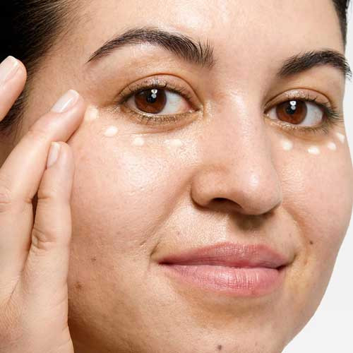 کرم دور چشم کلینیک مدل All About Eyes آبرسان و ضد پف دور چشم