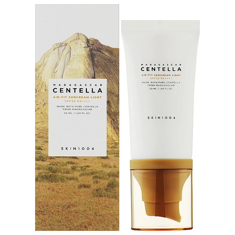 ضد آفتاب فیزیکی لایت سنتلا اسکین ۱۰۰۴ (ایر-فیت) | Skin1004 Madagascar Centella Air-Fit Suncream Light SPF30 PA(اورجینال)