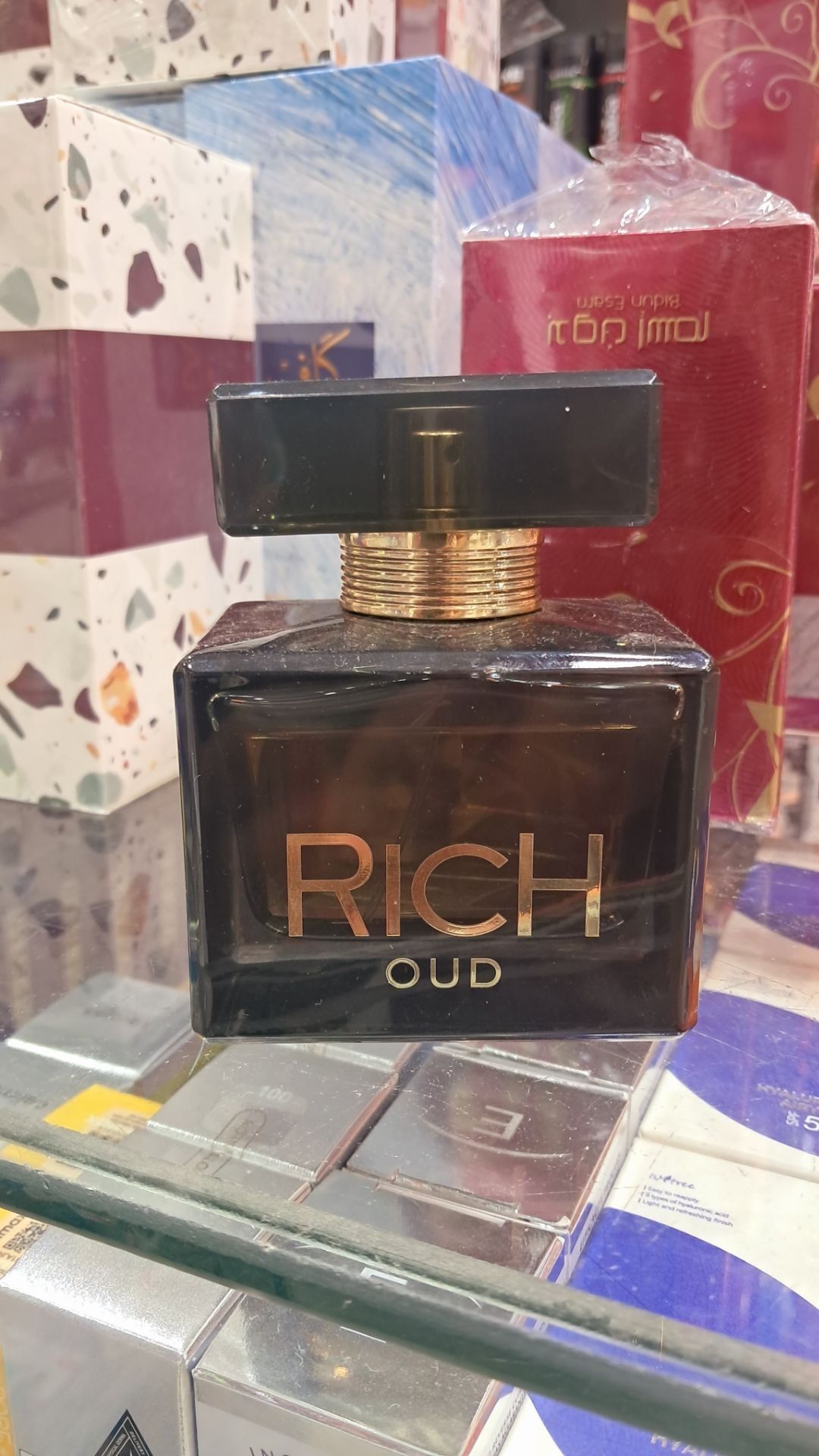 عطر ادکلن جوهان بی ریچ عود (زنانه)