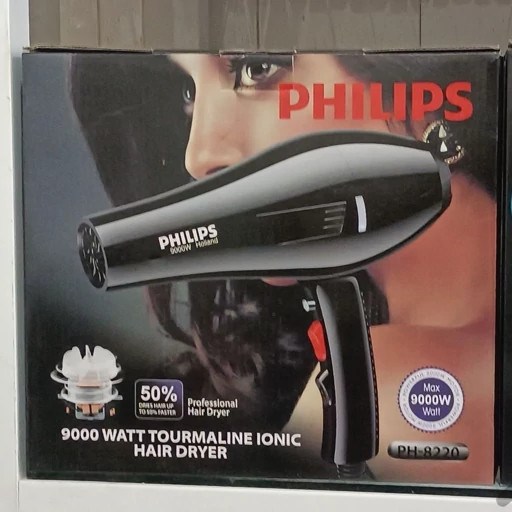 سشوار حرفهای فیلیپس (Philips) مدل PH-8220 با توان ۹۰۰۰ وات و فناوری آیونیک 