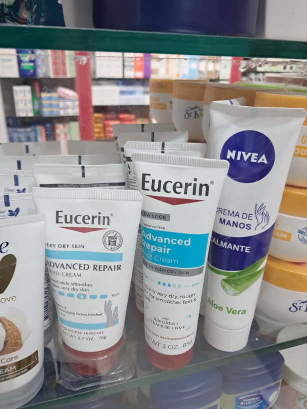 کرم دست اوسرین مدل ترمیمکننده پیشرفته (Eucerin Advanced Repair Hand Cream) نرمی و لطافت بینظیر، حتی برای خشکتر