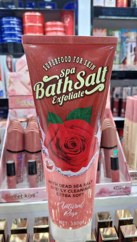 نمک حمام و اسکراب بدن مدل گل رز (Natural Rose)