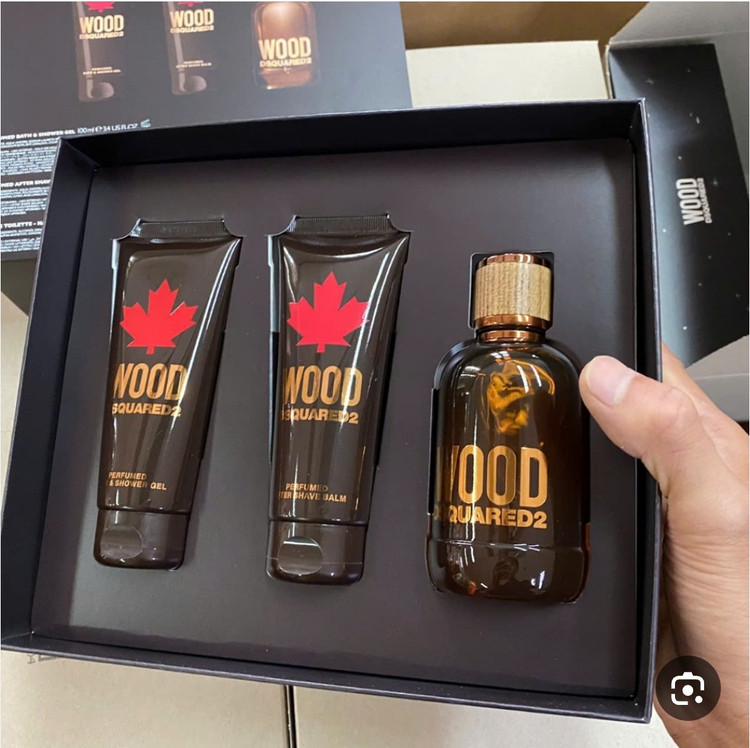 گیفت ست مردانه دیسکوارد ۲ وود پور هوم (اورجینال) - DSQUARED2 Wood Pour Homme 3-Piece Gift Set