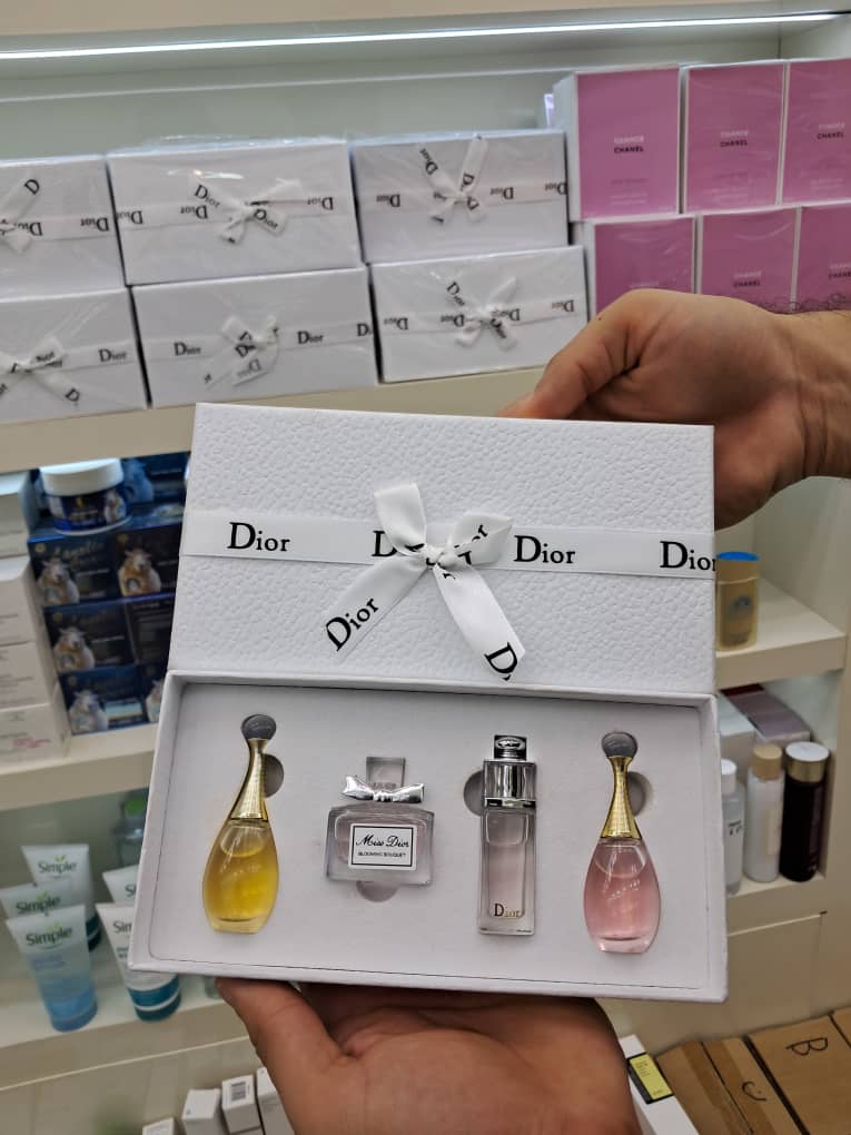 پک ۴ تایی مینیاتوری عطر دیور (Dior Miniature Collection)