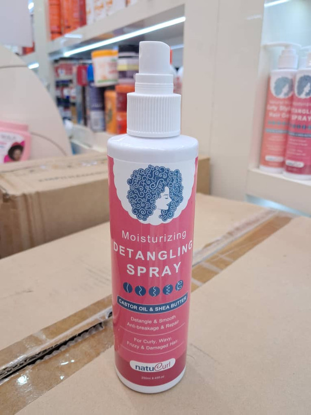اسپری مرطوبکننده و گرهبازکن موهای فر نیچورالکرل (natuCurl) حاوی روغن کرچک و شی باتر (مستر)